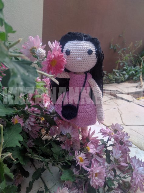 Amigurumi örgü kız bebek