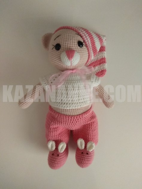 Amigurumi sağlıklı oyuncak örgü ayıcık