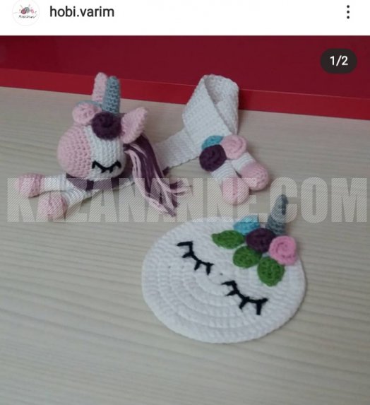 Unicorn Amigurumi Kitap Ayracı ve bardak altlığı takımı