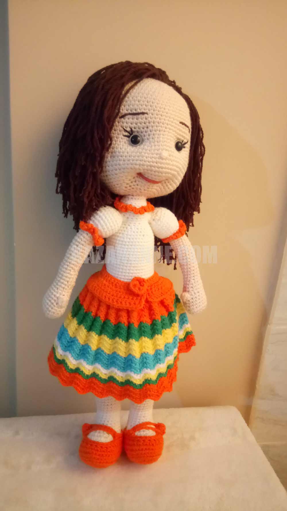 Zigzag Etekli Örgü Kız Bebek